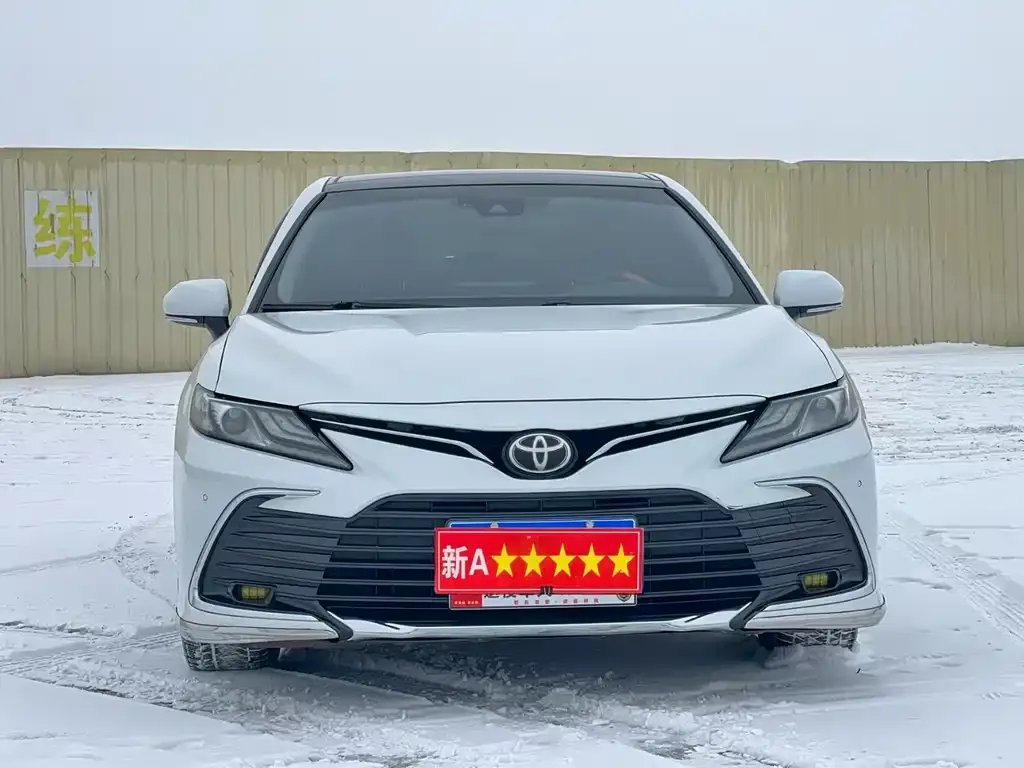 Toyota Camry 2023 из CN, фото 6
