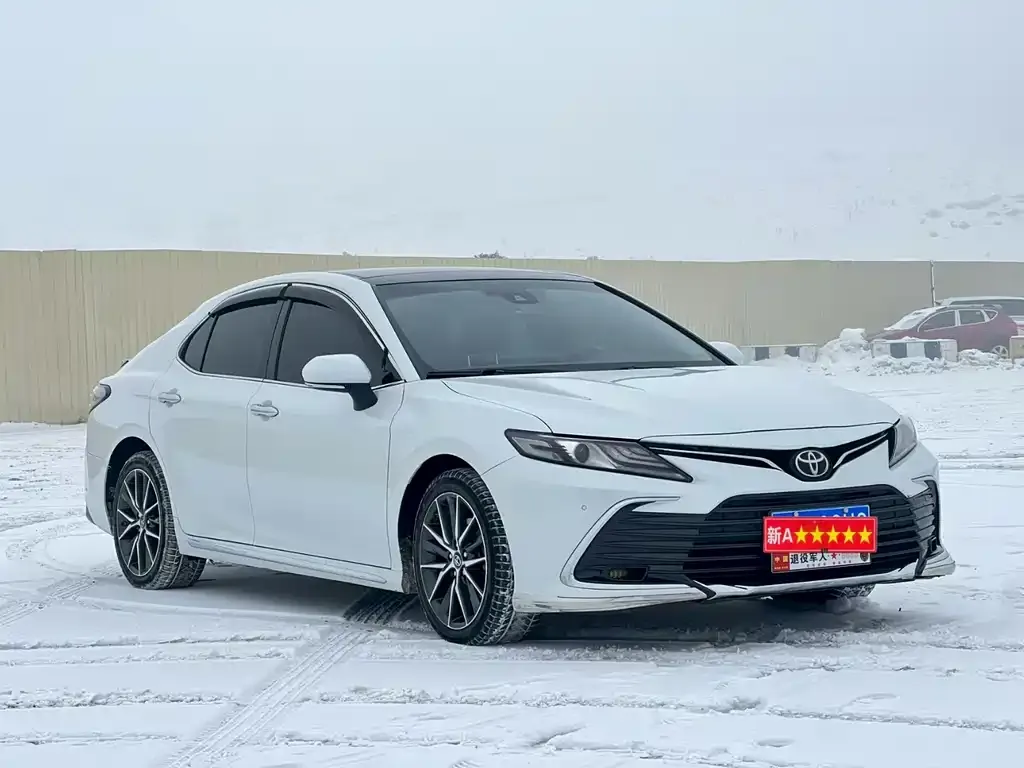 Toyota Camry 2023 из CN, фото 4
