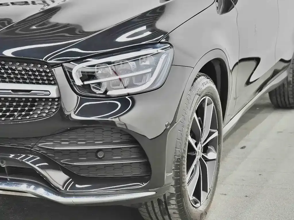Mercedes-Benz GLC — фото 7