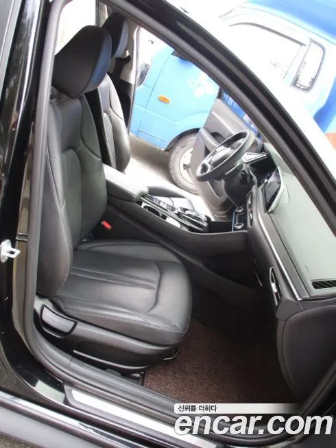 Hyundai Sonata 2021 из KR, фото 2