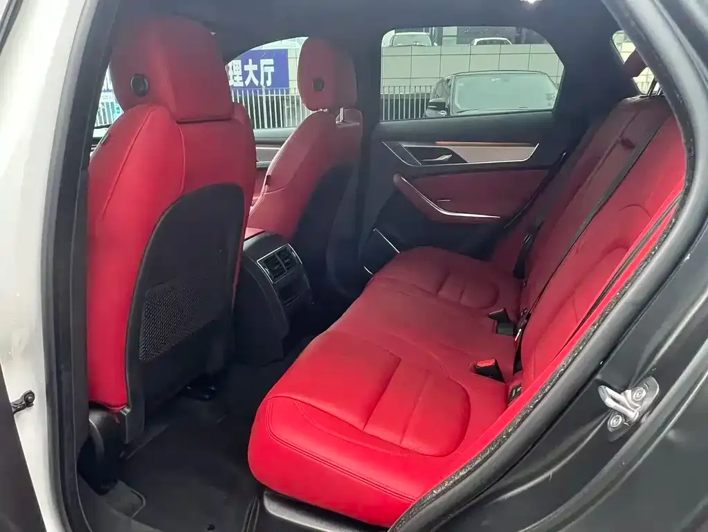 Jaguar F-PACE 2024 из CN, фото 2