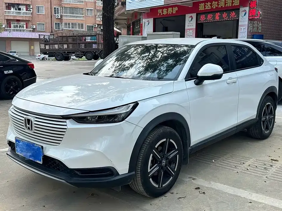 Honda Vezel 2023 из CN, фото 1