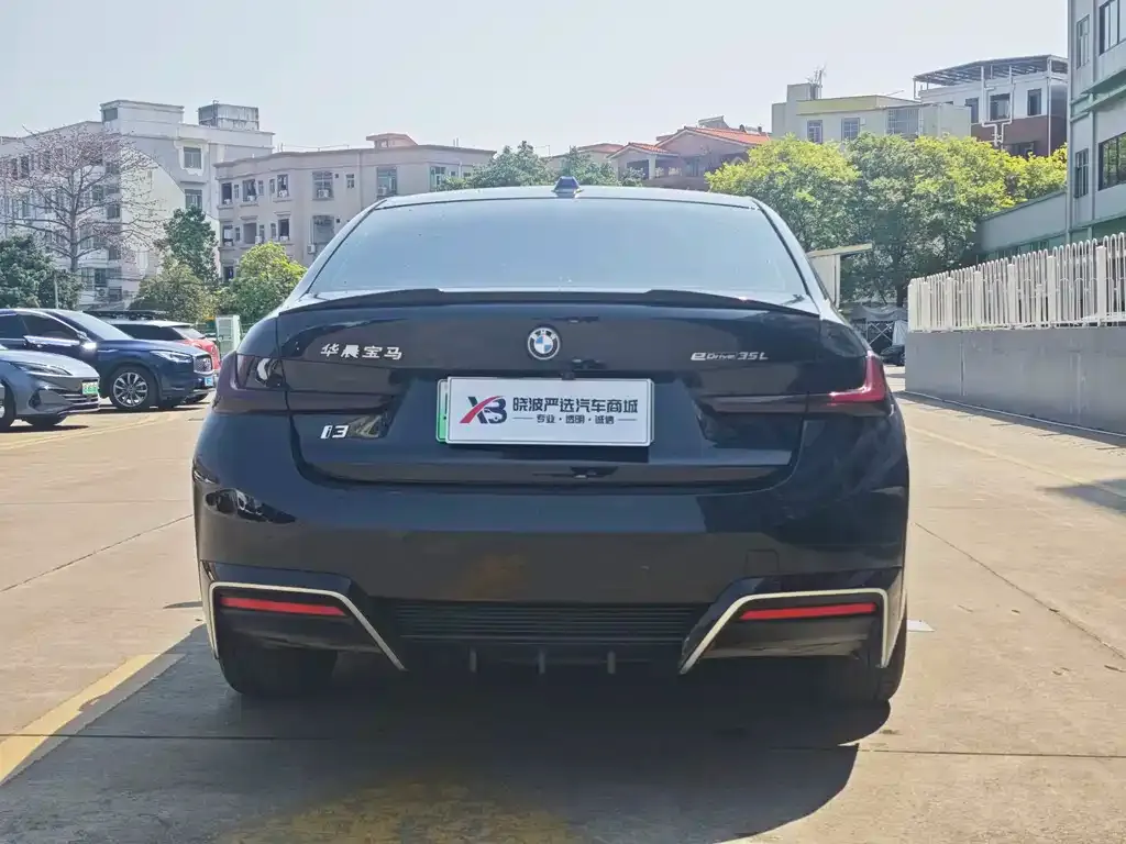 BMW i3 2024 из CN, фото 2