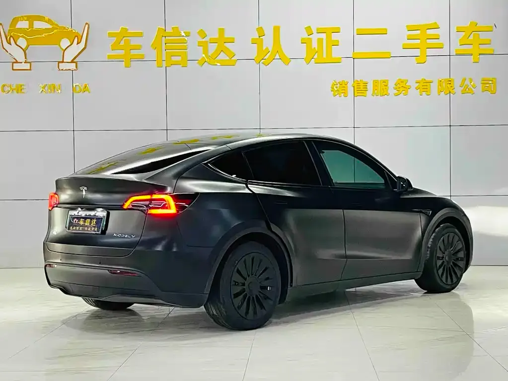 Tesla Model Y 2023 из CN, фото 3