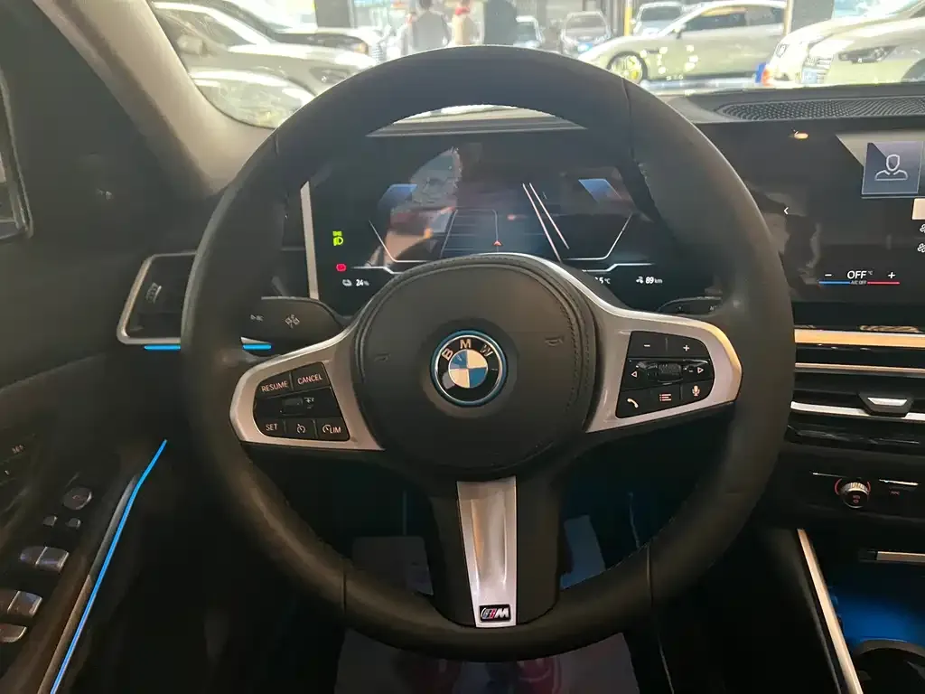 BMW i3 — фото 3