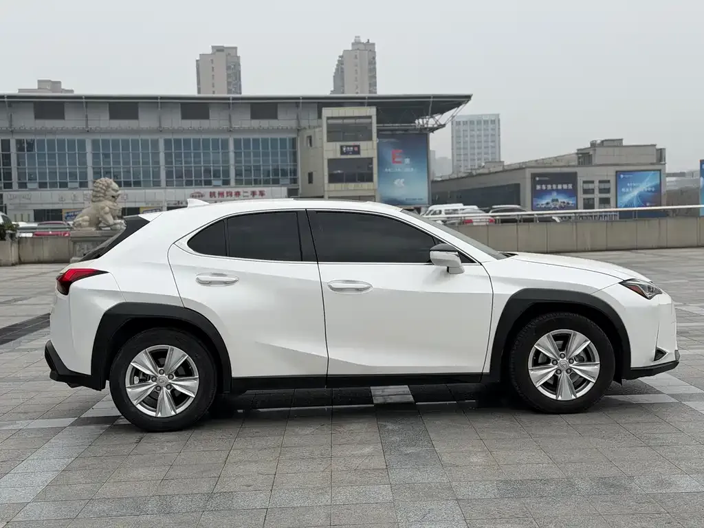 Lexus UX 2022 из CN, фото 7