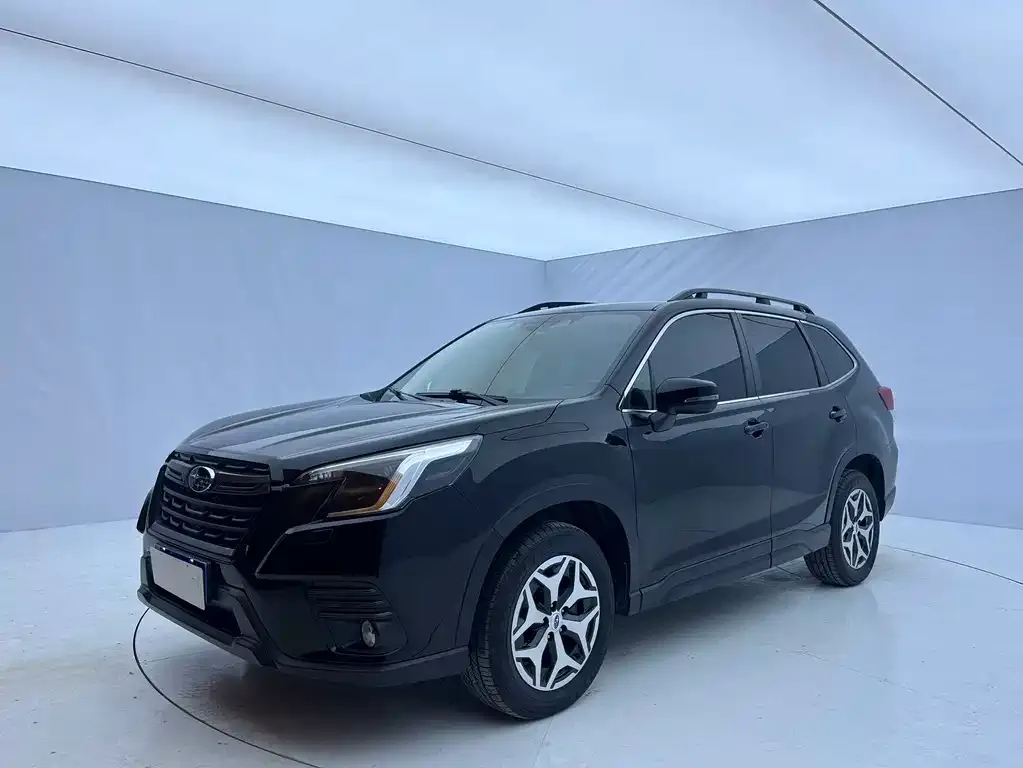 Subaru Forester — фото 2