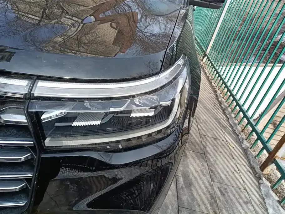 Ford Explorer 2023 из CN, фото 10