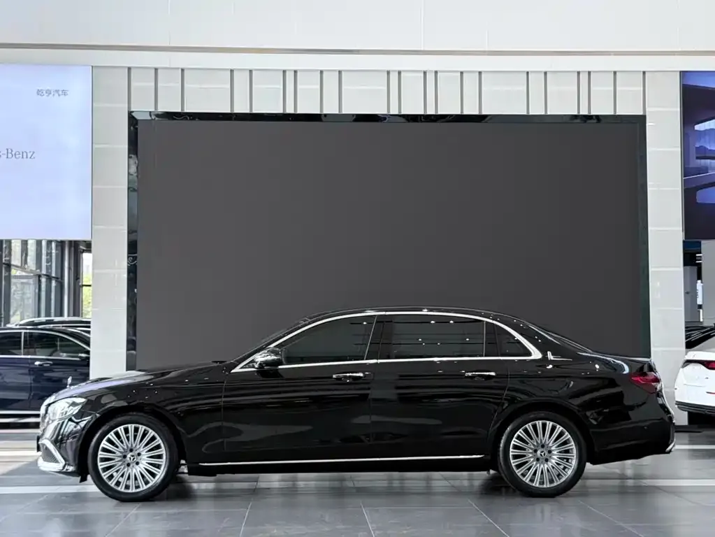 Mercedes-Benz E-Class 2021 из CN, фото 3