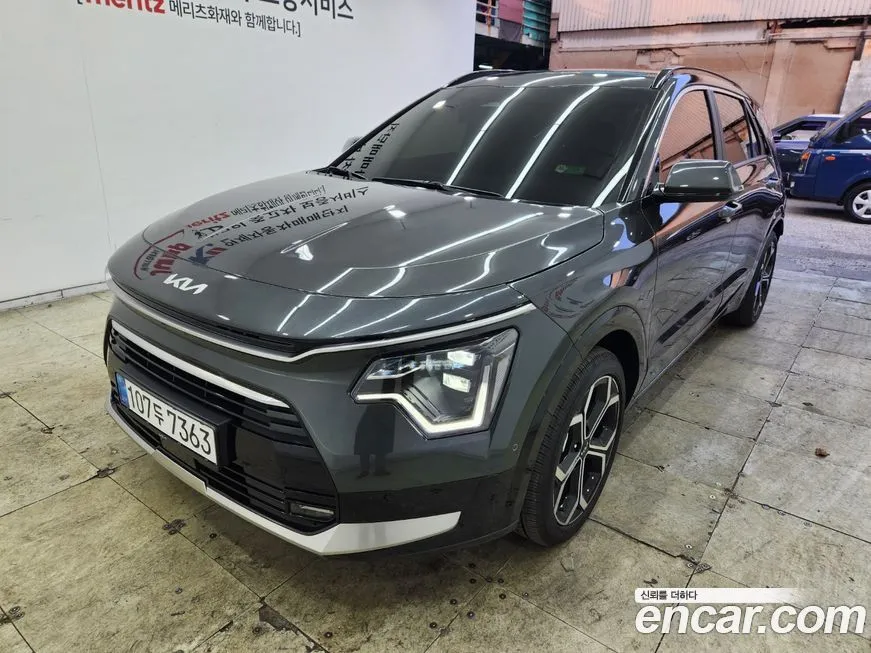 Kia Niro — фото 1
