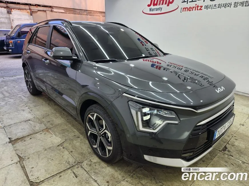 Kia Niro — фото 10