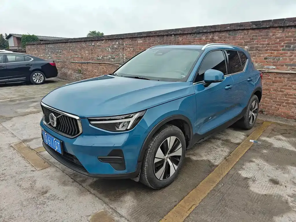 Volvo XC40