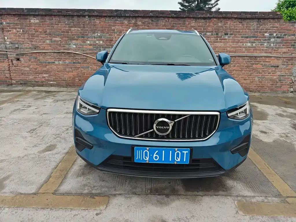 Volvo XC40 2023 из CN, фото 9
