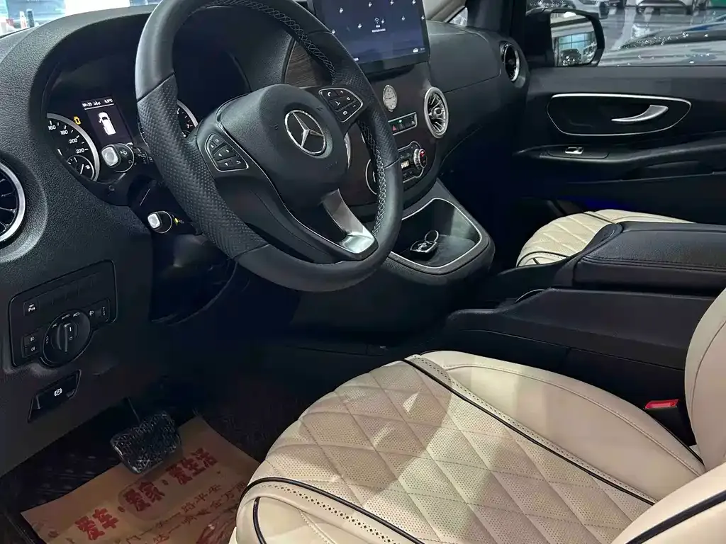 Mercedes-Benz Vito 2021 из CN, фото 6