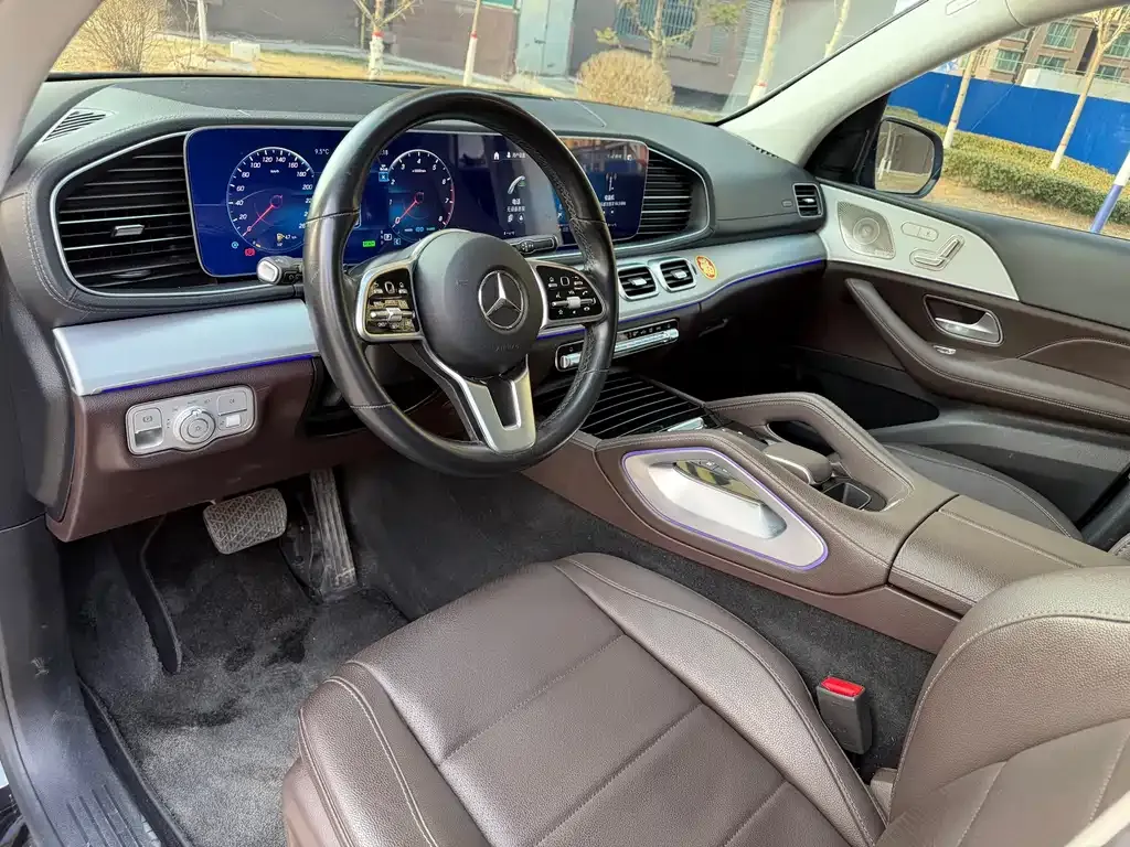 Mercedes-Benz GLE — фото 6