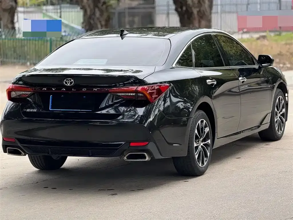 Toyota Avalon 2022 из CN, фото 4