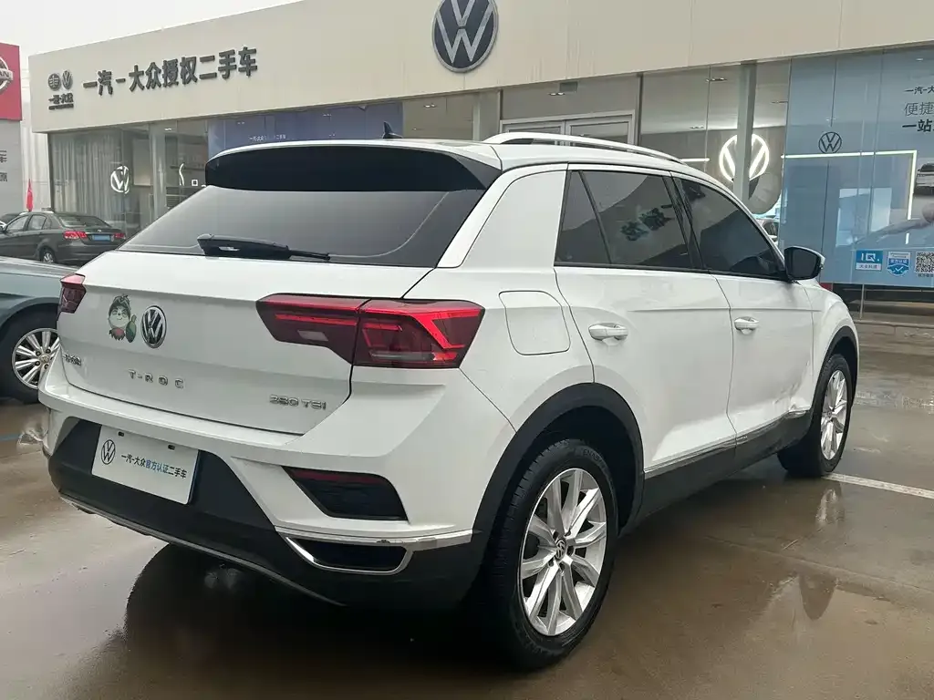 Volkswagen T-Roc 2021 из CN, фото 4