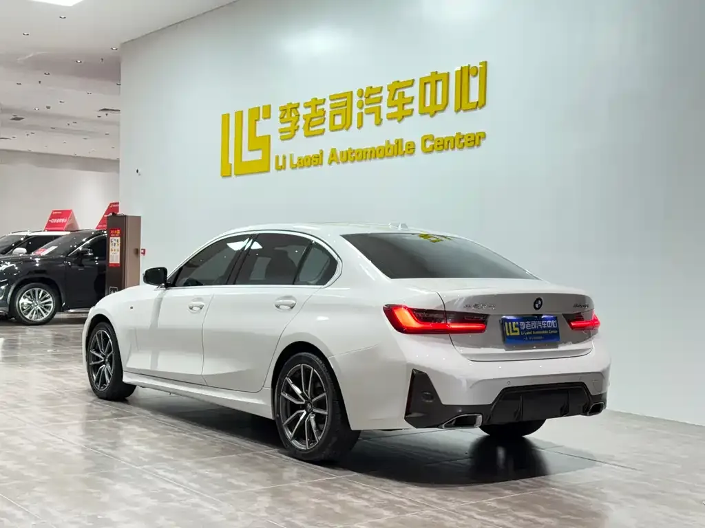BMW 3 Series — фото 10