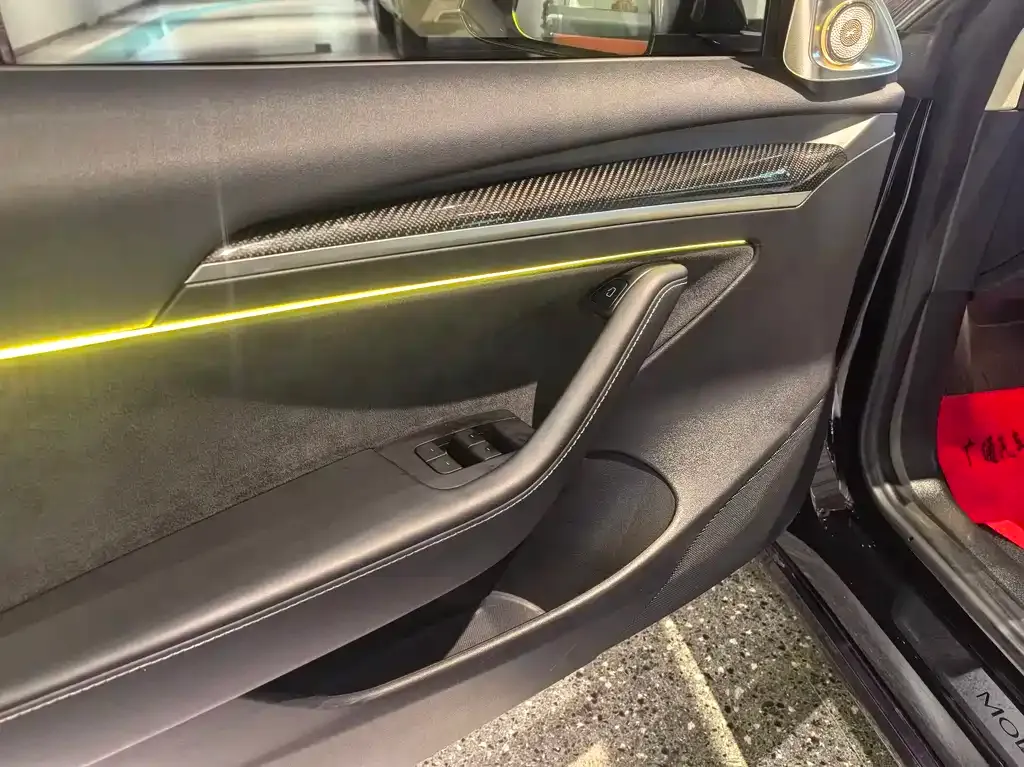 Tesla Model 3 2023 из CN, фото 10