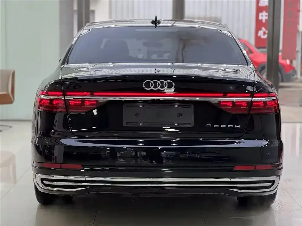 Audi A8 2023 из CN, фото 7