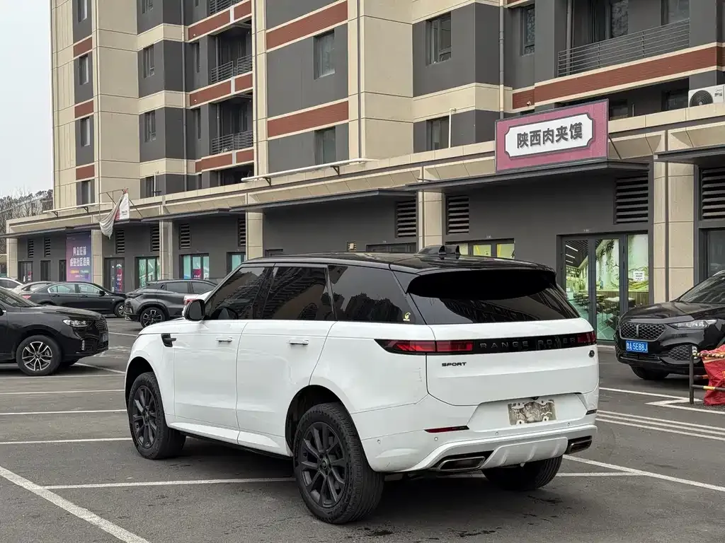 Land Rover Sport 2023 из CN, фото 8
