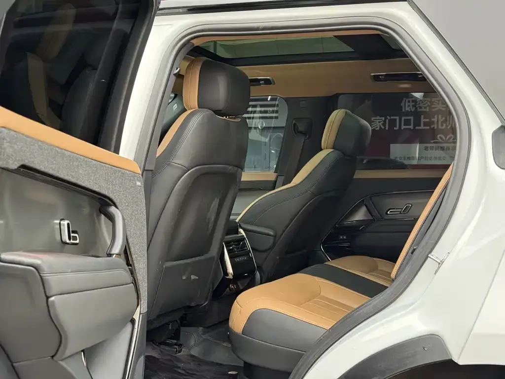 Land Rover Sport 2023 из CN, фото 2