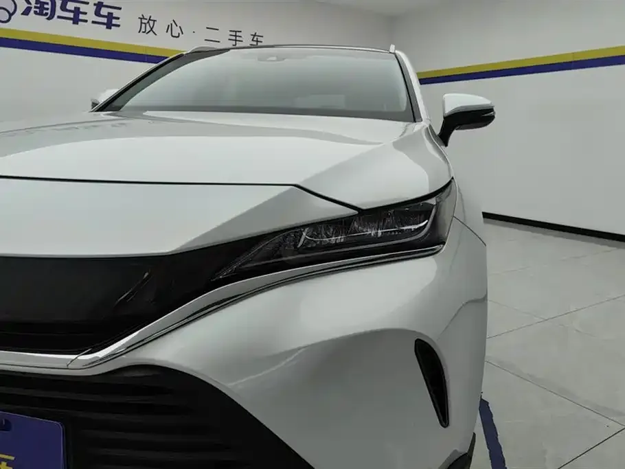 Toyota Harrier 2023 из CN, фото 8