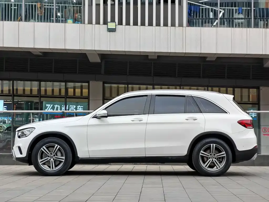 Mercedes-Benz GLC — фото 2