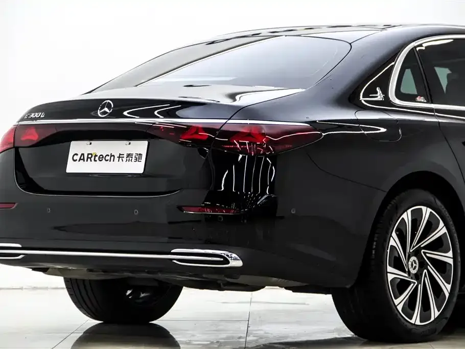 Mercedes-Benz E-Class 2025 из CN, фото 2