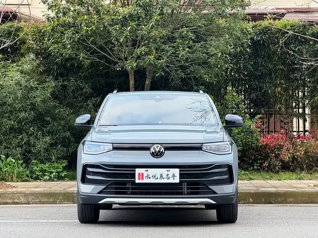 Volkswagen Tharu — фото 10