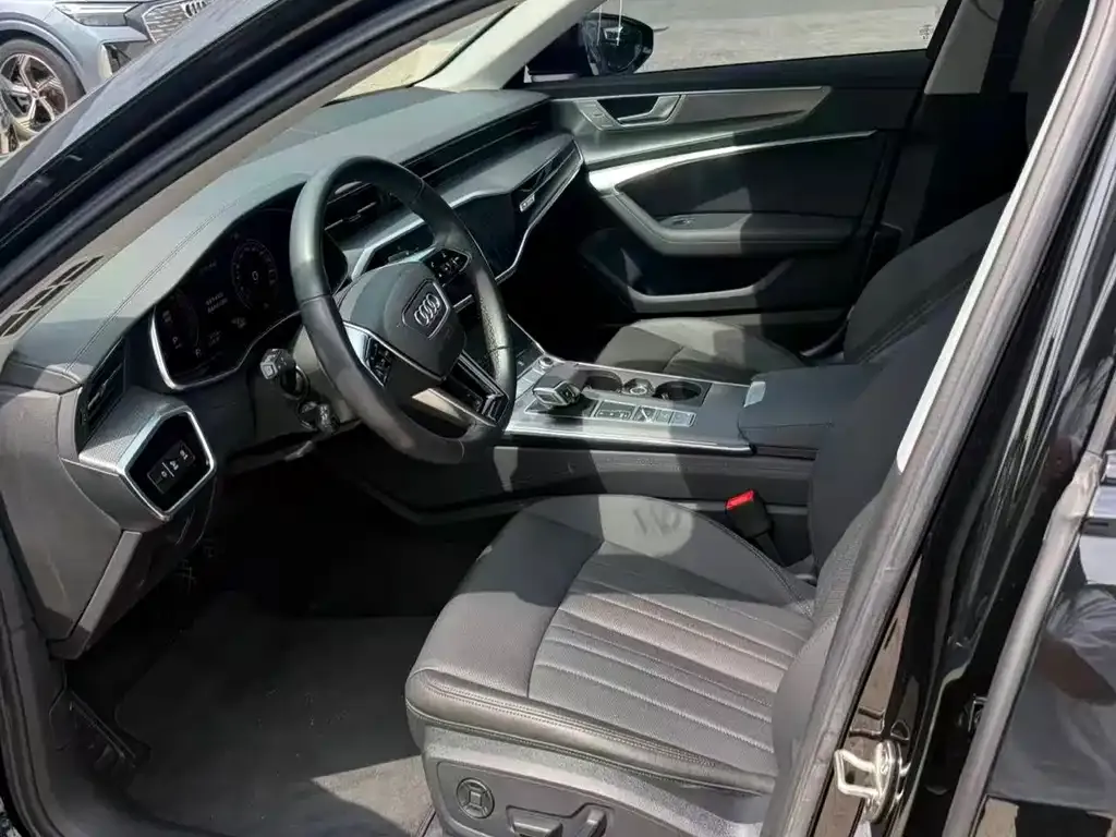 Audi A6 (Import) 2024 из CN, фото 5