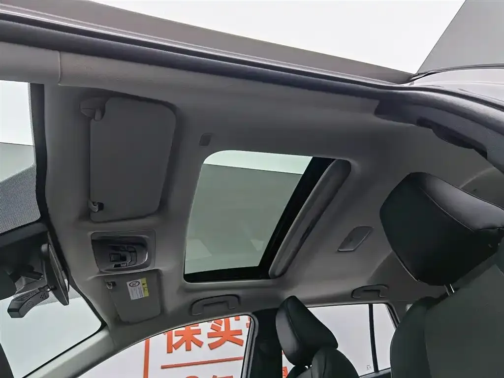 Toyota Frontlander 2024 из CN, фото 9