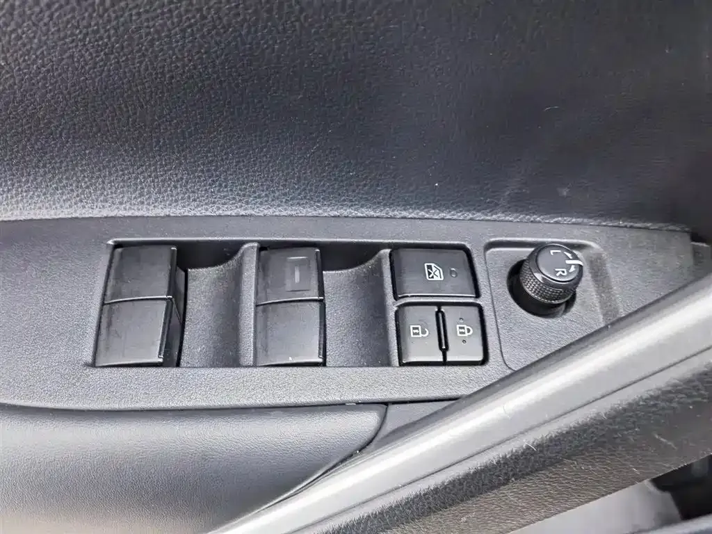 Toyota Frontlander 2024 из CN, фото 8