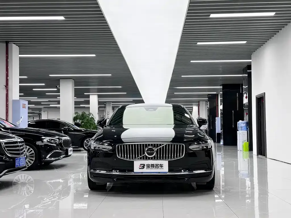 Volvo S90 — фото 2