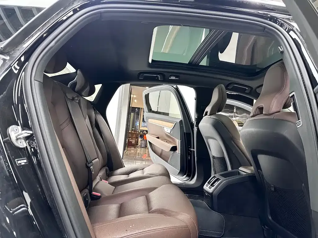 Volvo S90 — фото 4