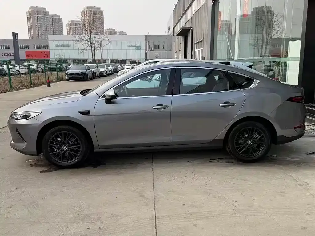 BYD Qin PLUS 2025 из CN, фото 7