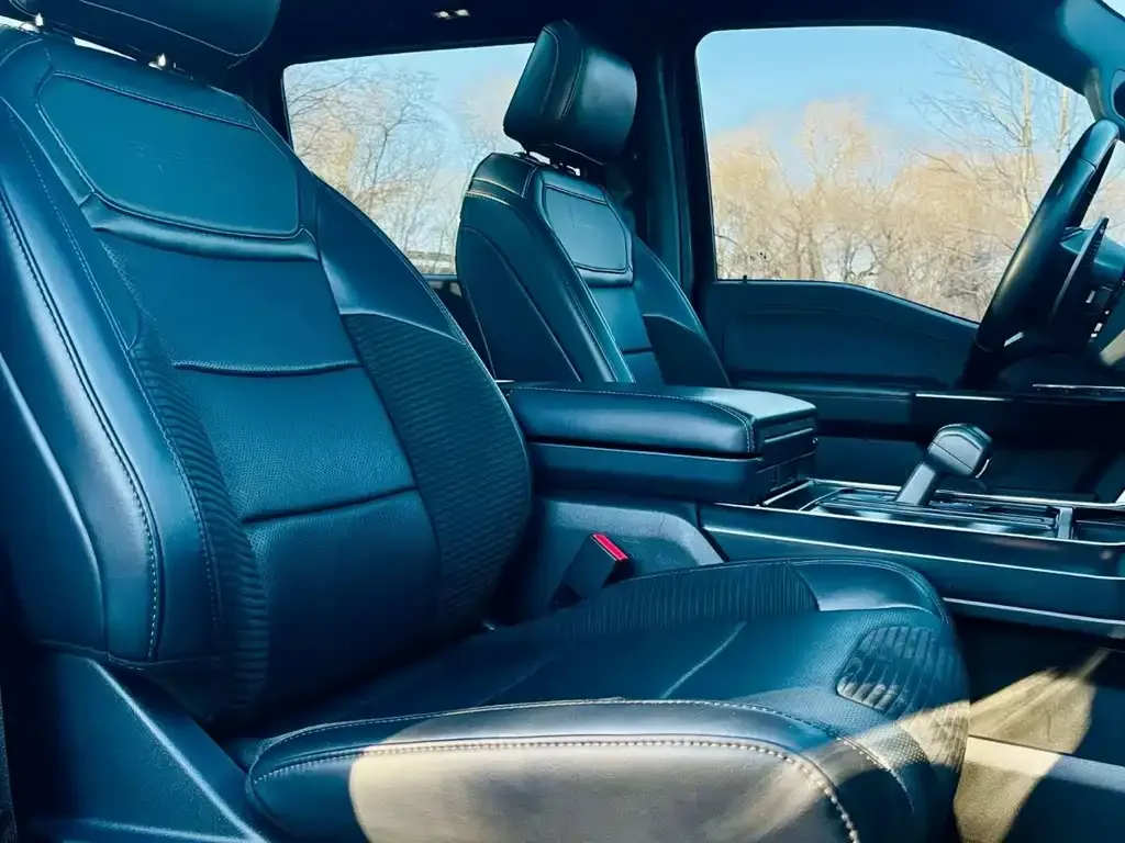 Ford F-150 Raptor 2023 из CN, фото 8
