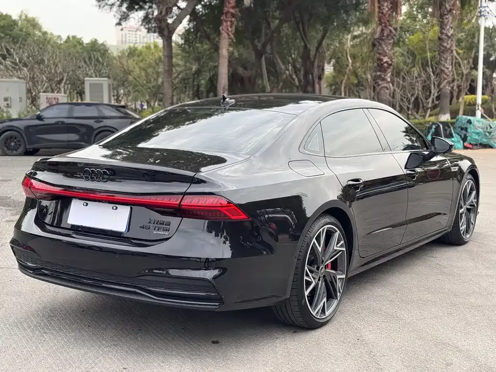 Audi A7L 2025 из CN, фото 5