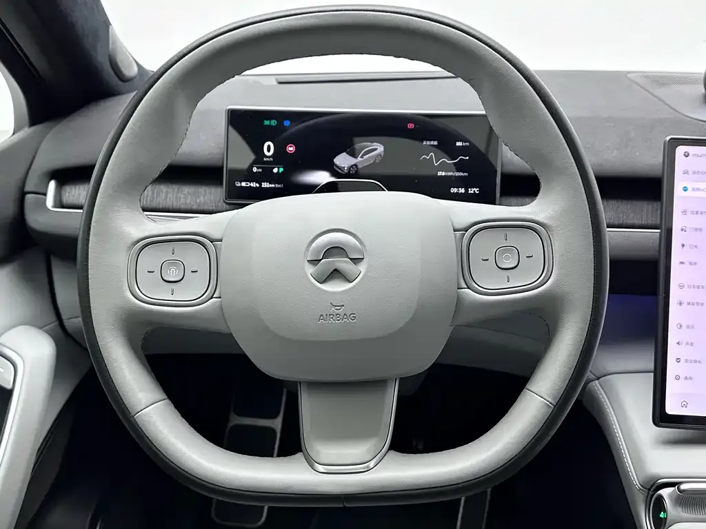 NIO EC7 — фото 10