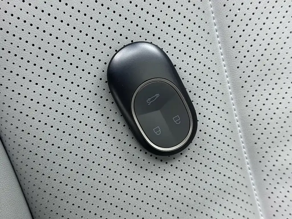 NIO EC7 — фото 9
