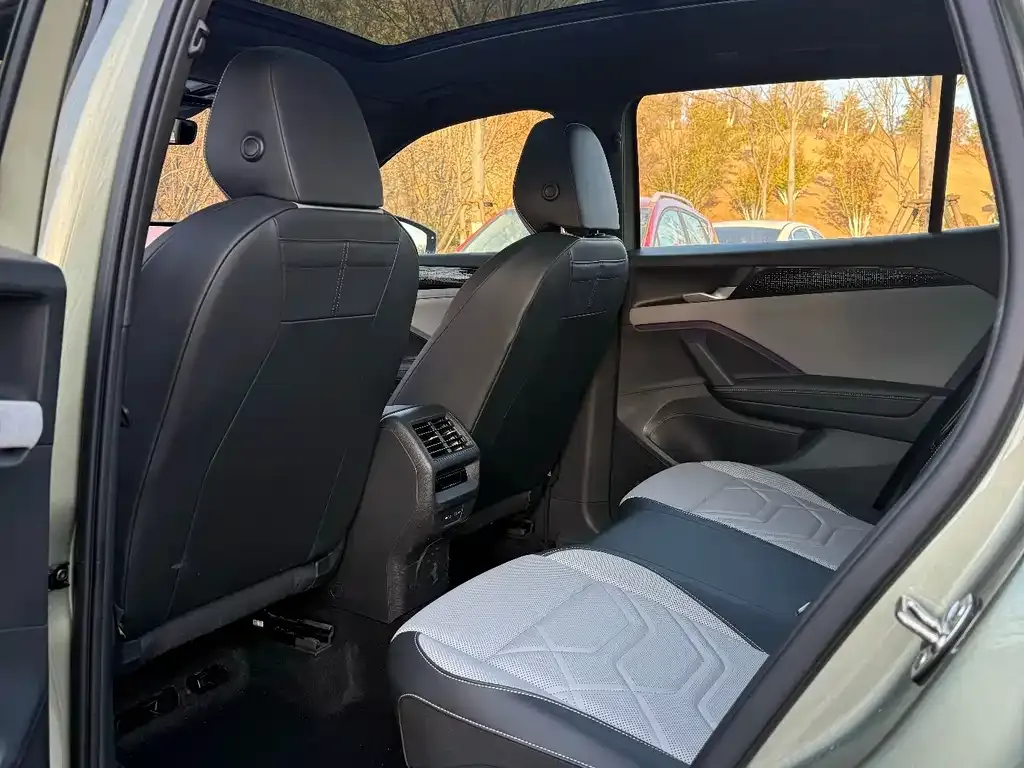 Volkswagen Tayron 2025 из CN, фото 6