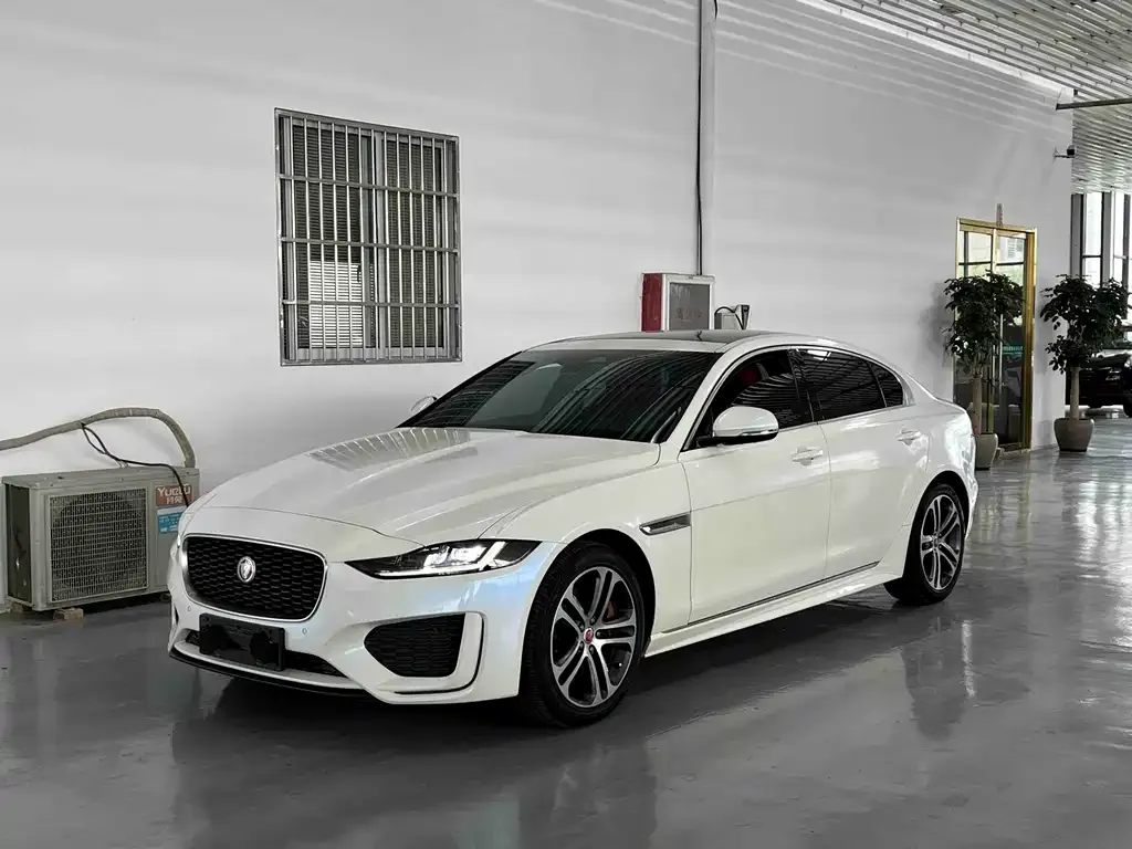 Jaguar XEL