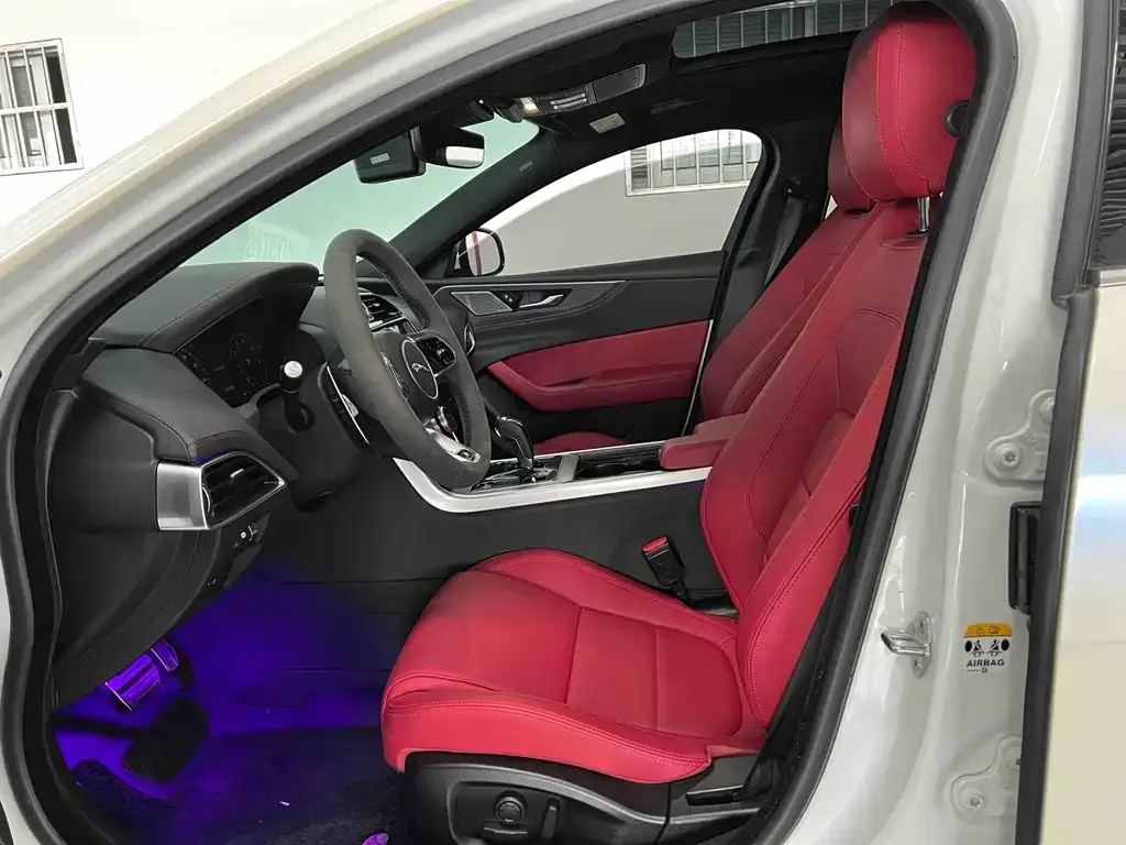 Jaguar XEL 2024 из CN, фото 6