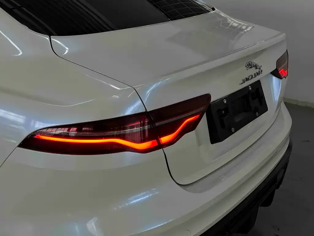 Jaguar XEL 2024 из CN, фото 2