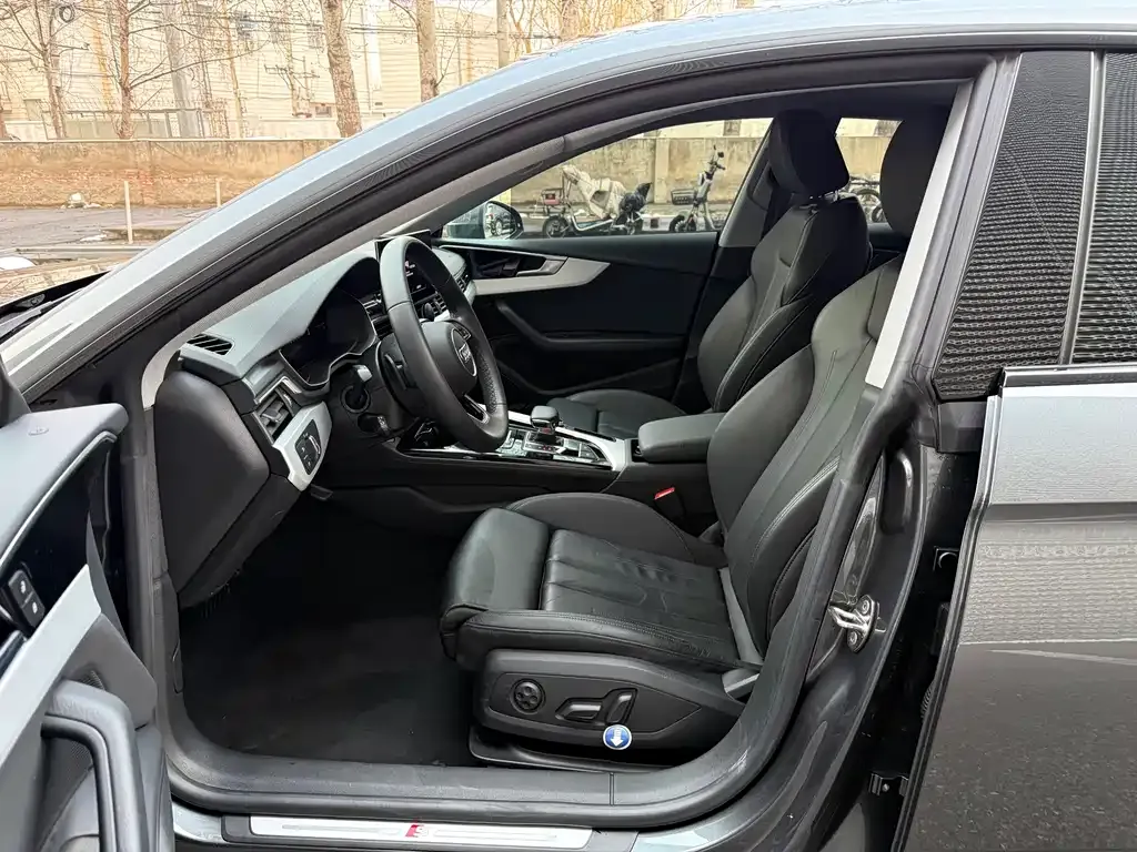 Audi A5 (Import) — фото 7