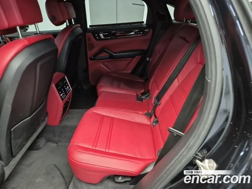 Porsche Cayenne 2022 из KR, фото 5
