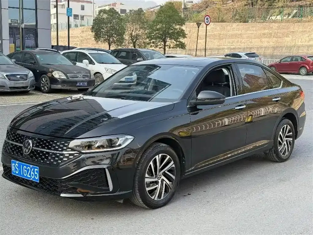 Volkswagen Lavida 2024 из CN, фото 1