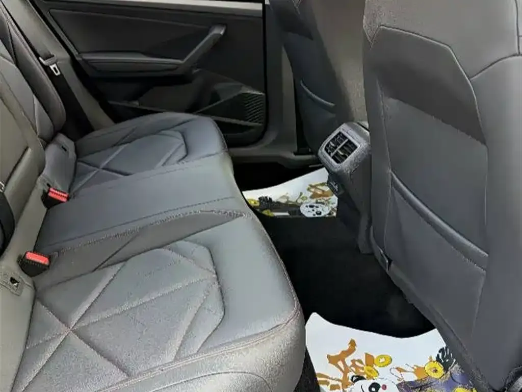 Volkswagen Lavida 2024 из CN, фото 2