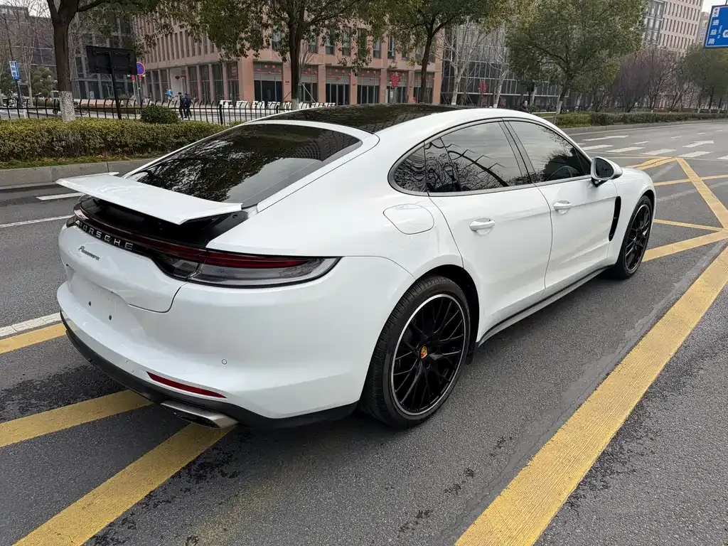 Porsche Panamera 2021 из CN, фото 4