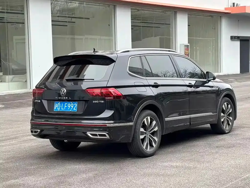 Volkswagen Tiguan L 2022 из CN, фото 3